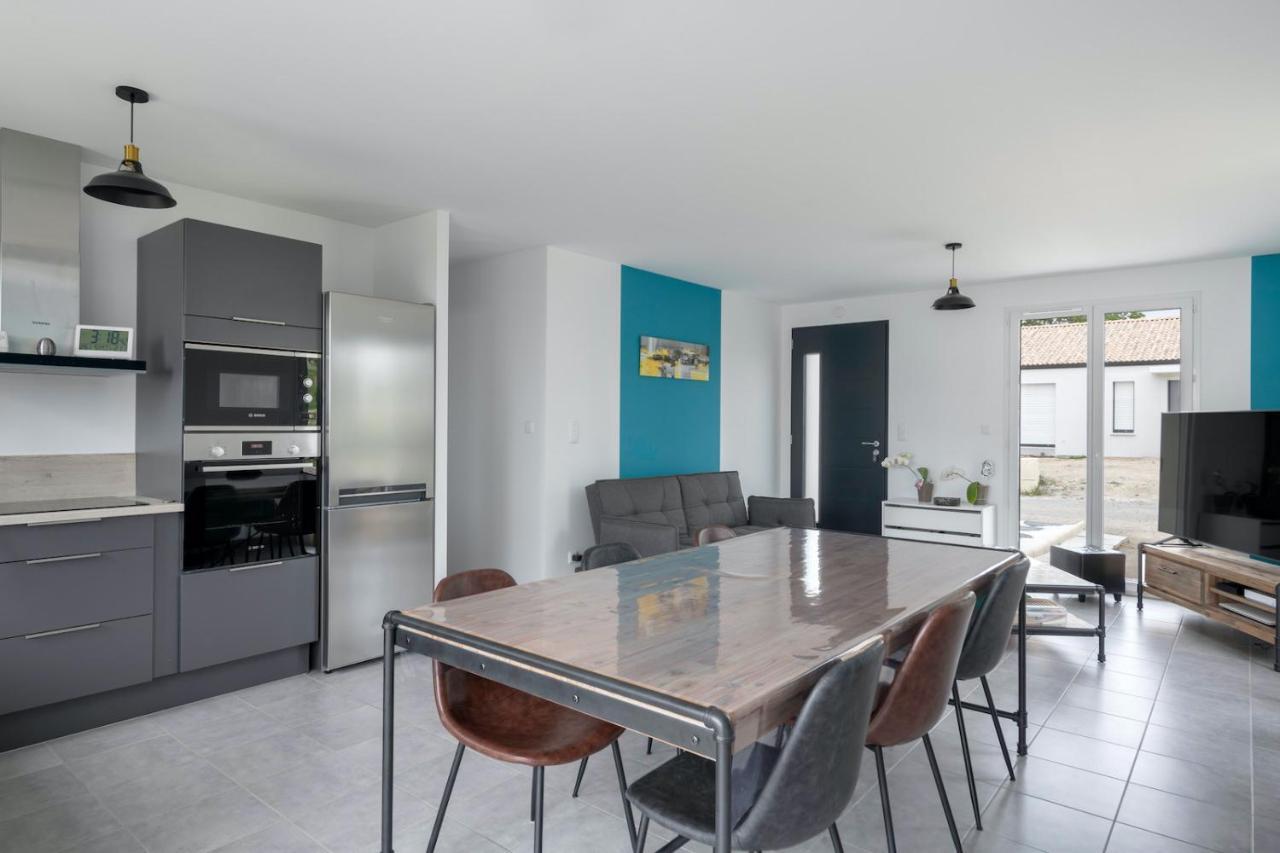 Maison Moderne Pour 7 Personnes A Saint-Michel-Chef-Chef Kültér fotó